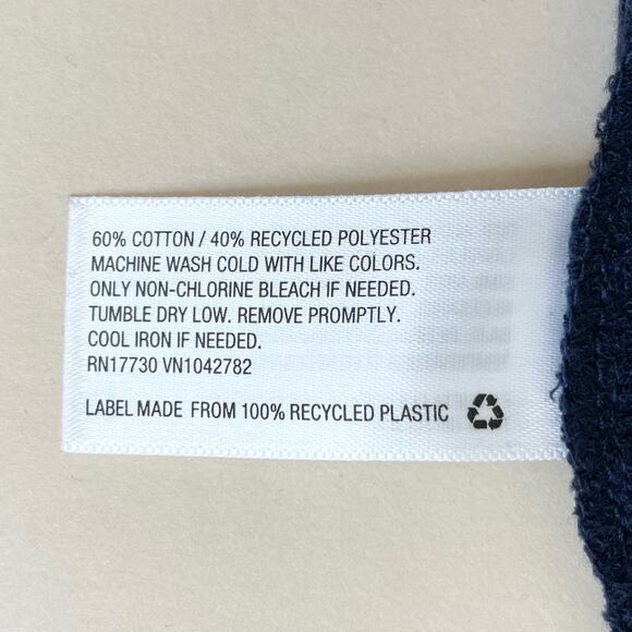 Universal Thread Navy Blue Terry Dolphin Hem Shorts NWT - Picture 8 of 8